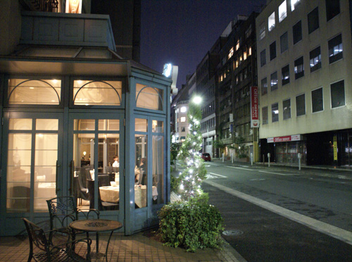 Hotel080612.jpg