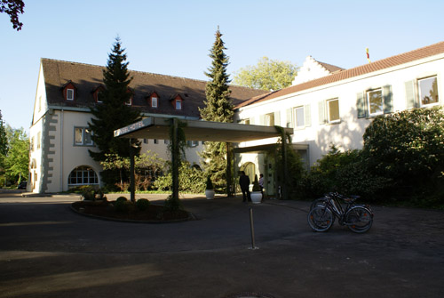 InselhotelEntrance.jpg