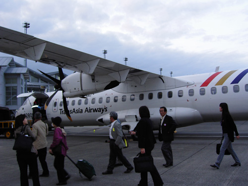 Karen0310ATR72a.jpg