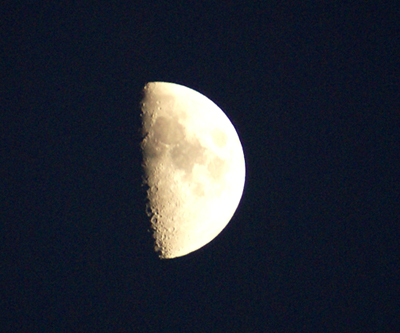 Luna110905.jpg