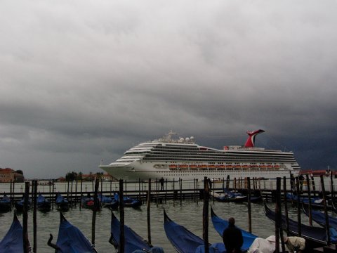 CarnivalLiberty1.jpg